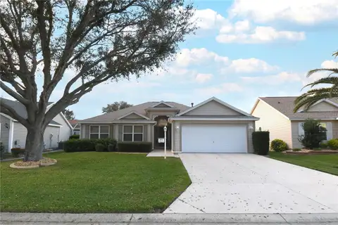 1897 CARYLE LN — home for sale